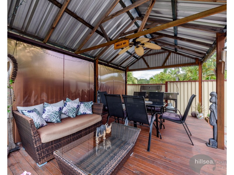32 Minden Crescent, Helensvale QLD 4212