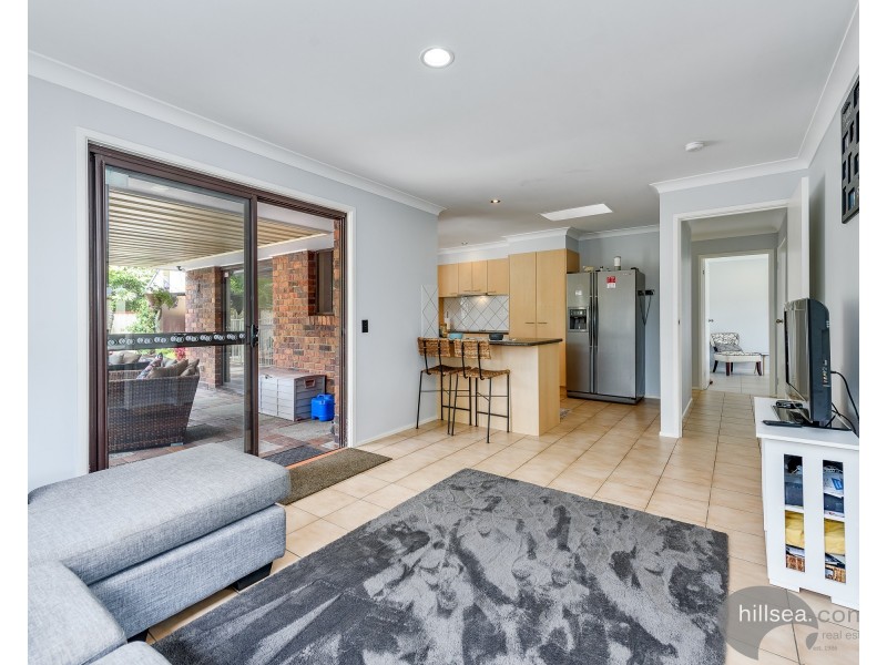 32 Minden Crescent, Helensvale QLD 4212