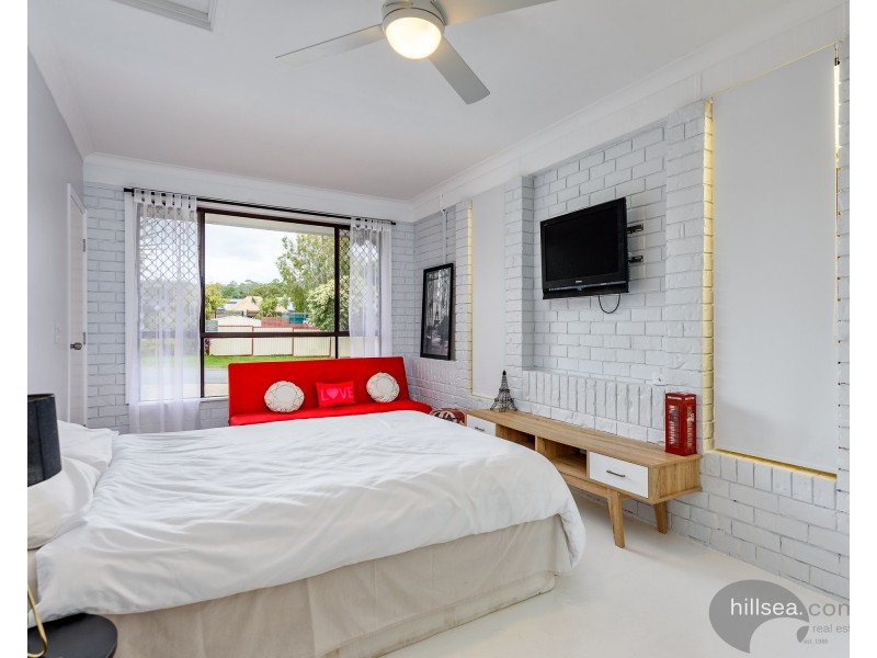 32 Minden Crescent, Helensvale QLD 4212