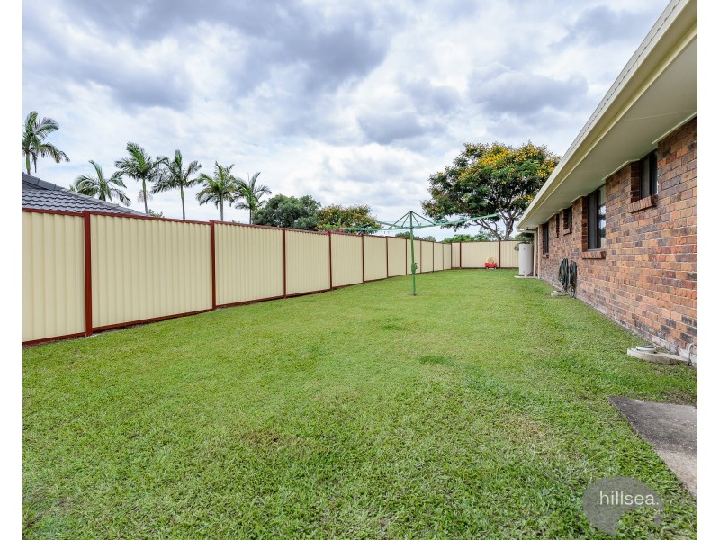 32 Minden Crescent, Helensvale QLD 4212