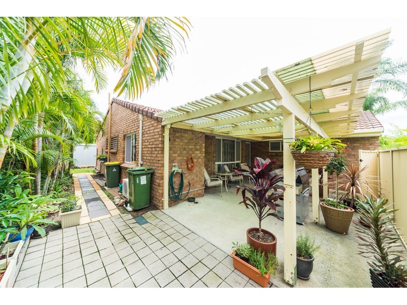 2/5 Metro Crescent, Oxenford QLD 4210