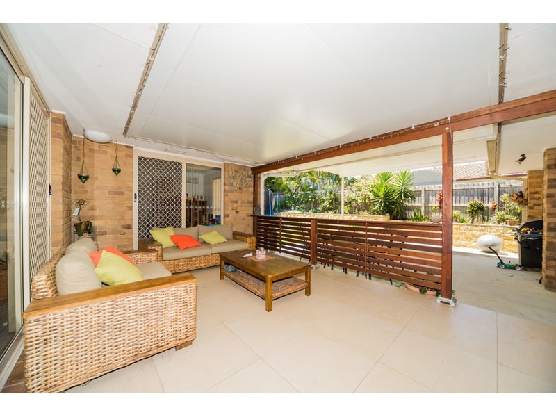 27 Lismore Drive, Helensvale QLD 4212