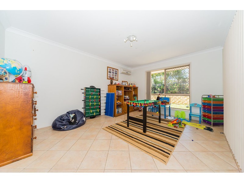27 Lismore Drive, Helensvale QLD 4212