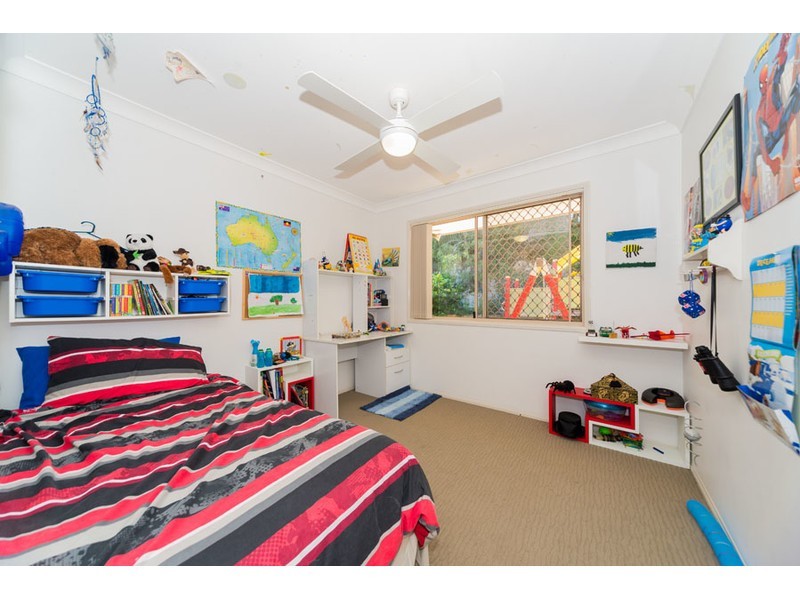 27 Lismore Drive, Helensvale QLD 4212