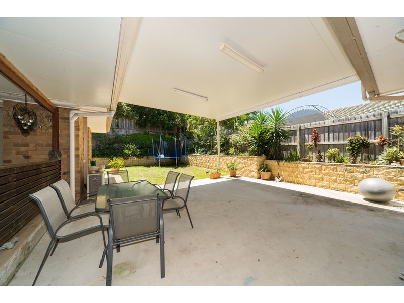27 Lismore Drive, Helensvale QLD 4212