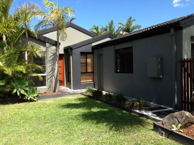 37 River Oak Drive, Helensvale QLD 4212