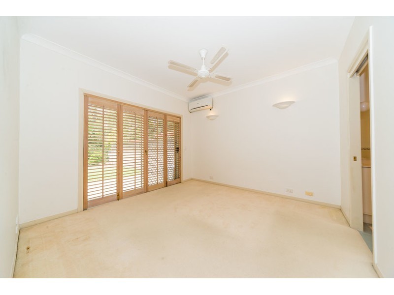 20 Dalloway Court, Arundel QLD 4214