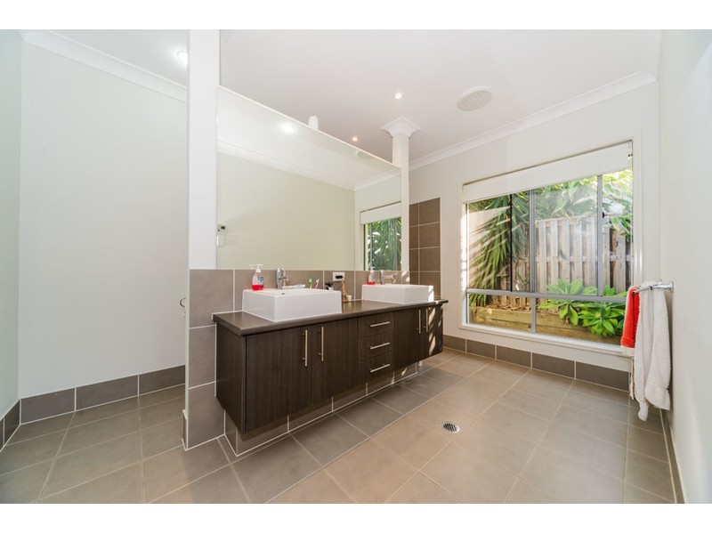 7 Indigo Street, Upper Coomera QLD 4209