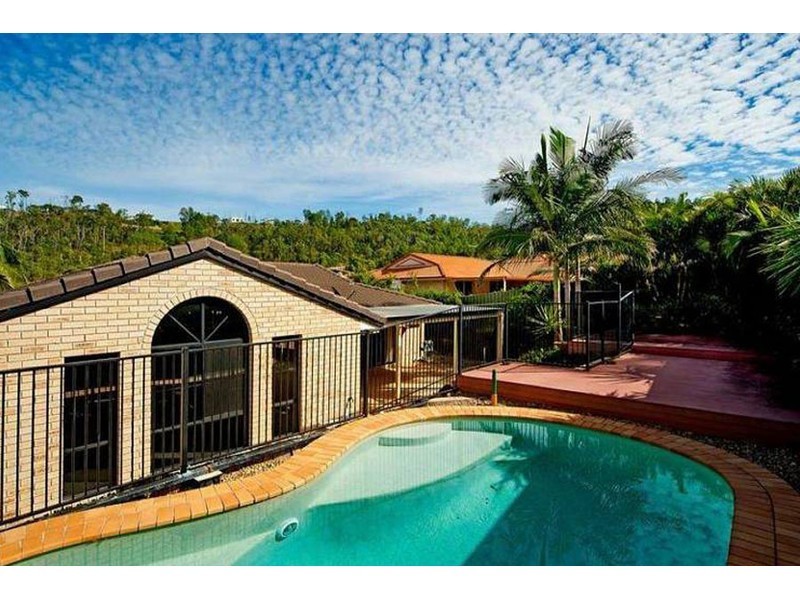 3 Equador Court, Pacific Pines QLD 4211