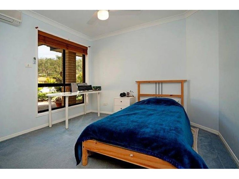 3 Equador Court, Pacific Pines QLD 4211