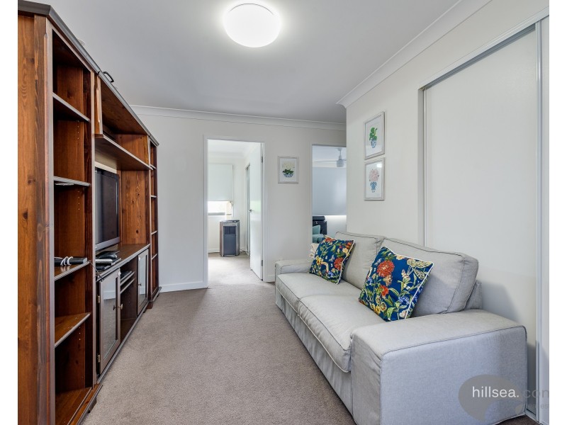 8/22 Careel Close, Helensvale QLD 4212