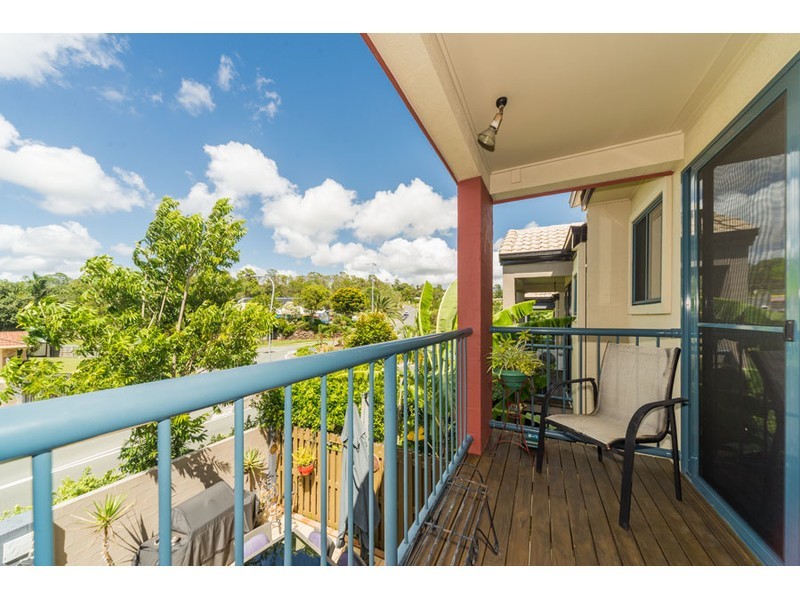 8/1 Pinecrest Court, Oxenford QLD 4210