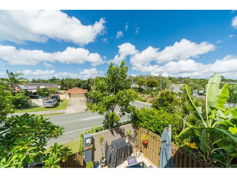 8/1 Pinecrest Court, Oxenford QLD 4210