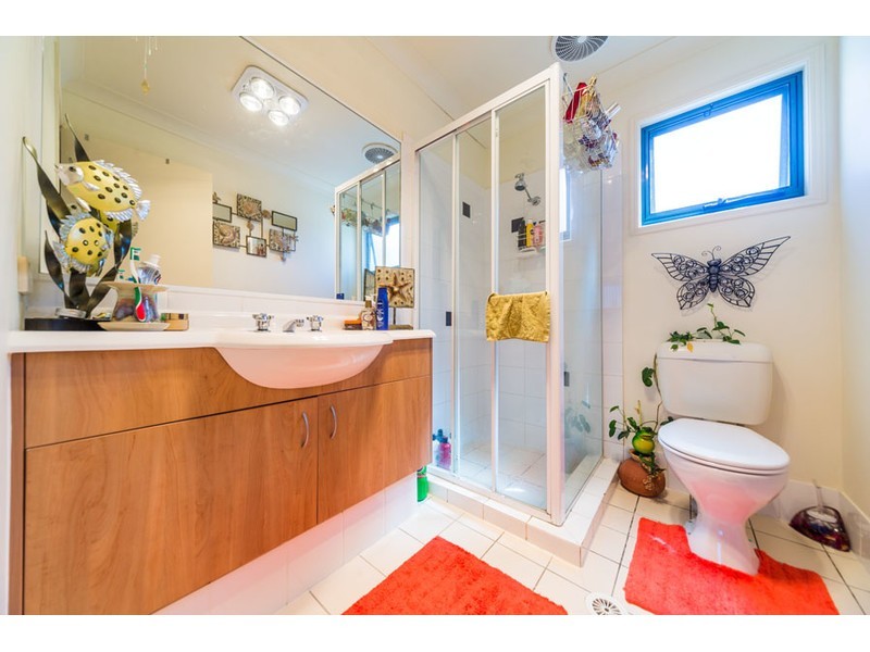 8/1 Pinecrest Court, Oxenford QLD 4210