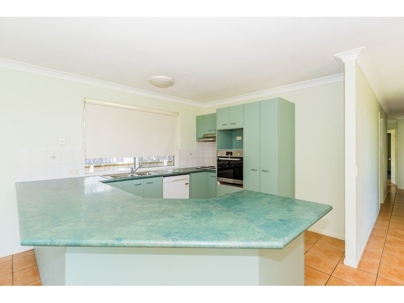 8 Elanda Place, Helensvale QLD 4212