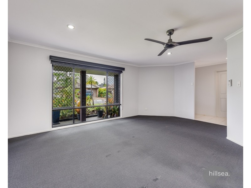 6 Whyalla Court, Helensvale QLD 4212