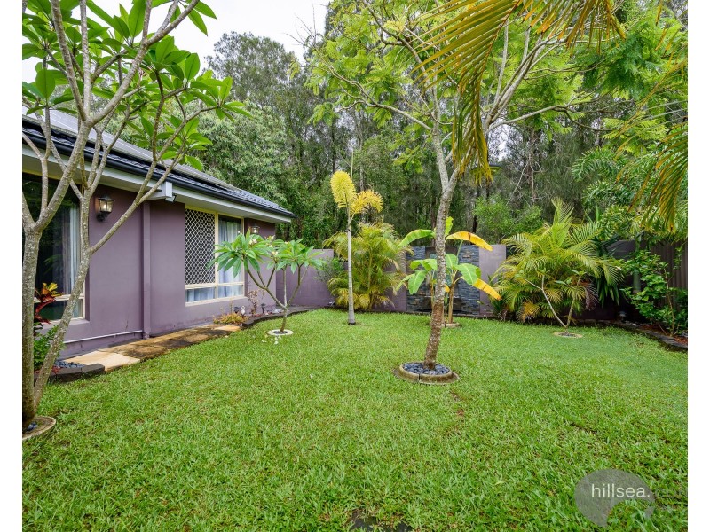 6 Whyalla Court, Helensvale QLD 4212