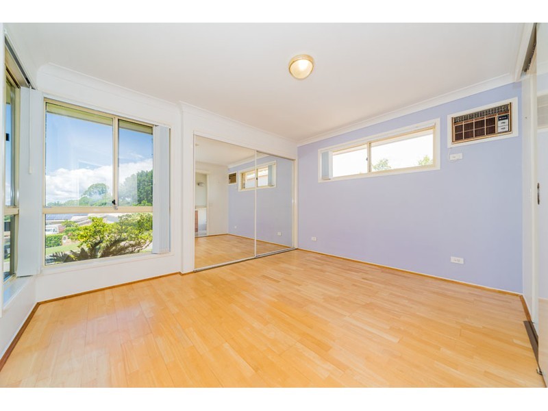 1 Maldon Court, Helensvale QLD 4212