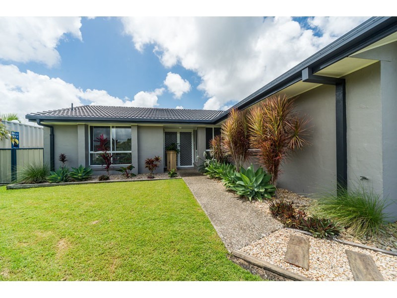2 Corringle Close, Helensvale QLD 4212