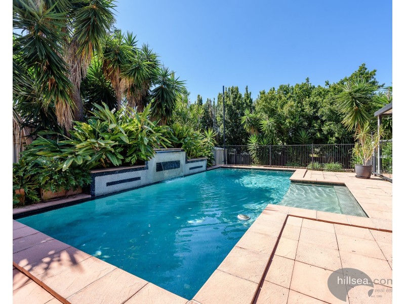 11 Glendale Place, Helensvale QLD 4212