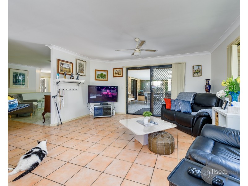 22 Urangan Court, Helensvale QLD 4212