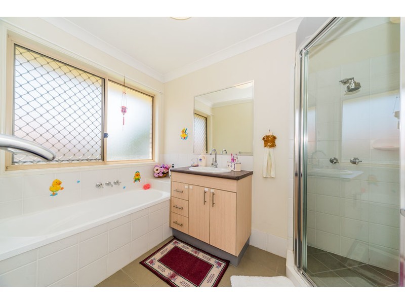 15 Shawnee Crescent, Pimpama QLD 4209