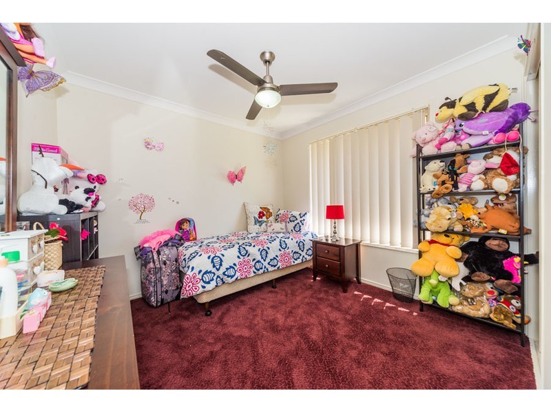 15 Shawnee Crescent, Pimpama QLD 4209