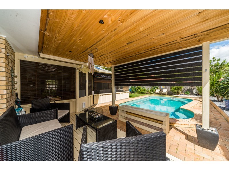 48 Cootharaba Drive, Helensvale QLD 4212