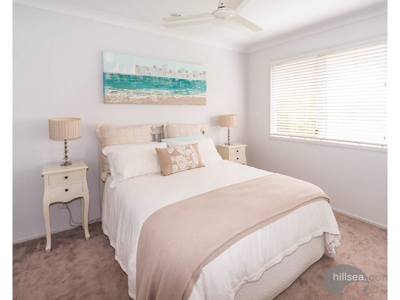 10 Silver Dawn  Crescent, Oxenford QLD 4210