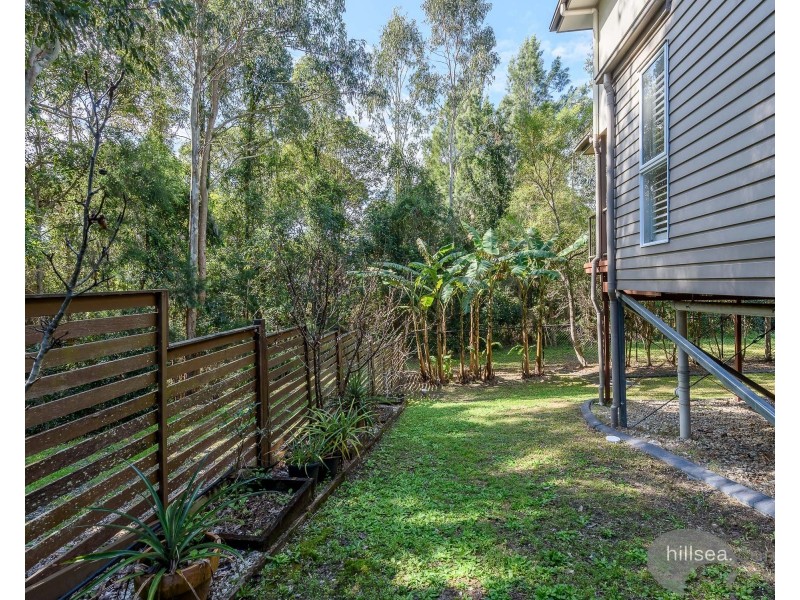 10 Silver Dawn  Crescent, Oxenford QLD 4210