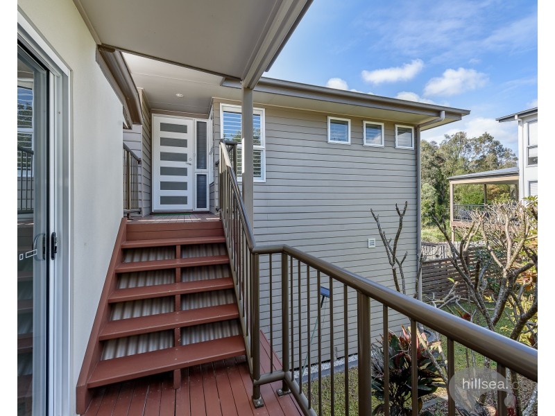 10 Silver Dawn  Crescent, Oxenford QLD 4210