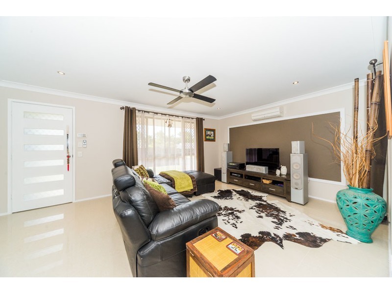 58 Parkes Drive, Helensvale QLD 4212