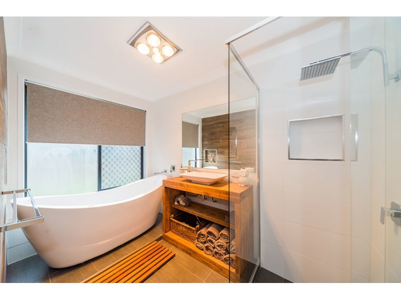 58 Parkes Drive, Helensvale QLD 4212