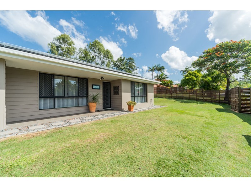 58 Parkes Drive, Helensvale QLD 4212