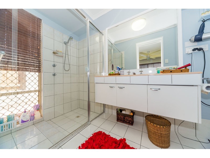 3 Pomona Court, Helensvale QLD 4212