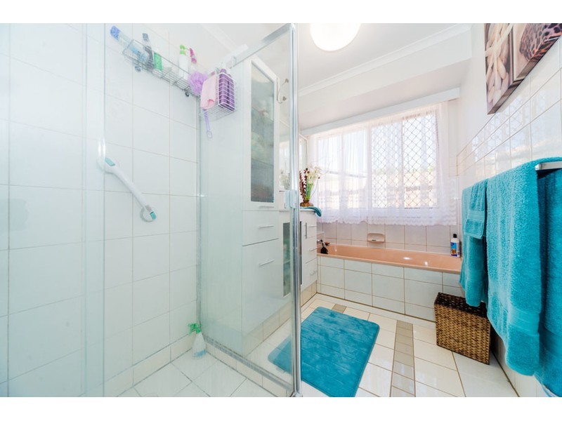 3 Pomona Court, Helensvale QLD 4212