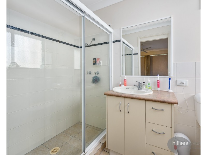 11 Hatutu Street, Pacific Pines QLD 4211