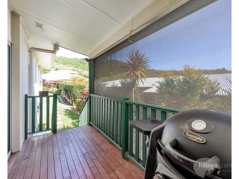 2/8 Bushland Place, Maudsland QLD 4210