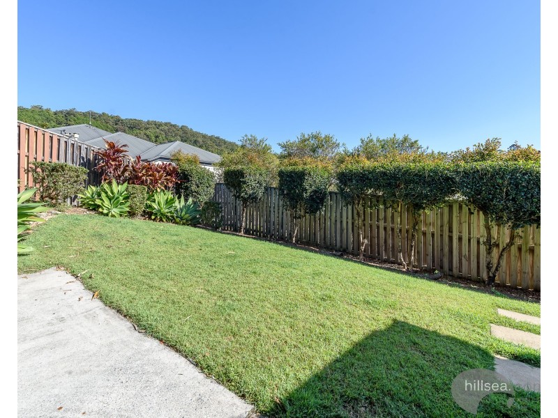 2/8 Bushland Place, Maudsland QLD 4210