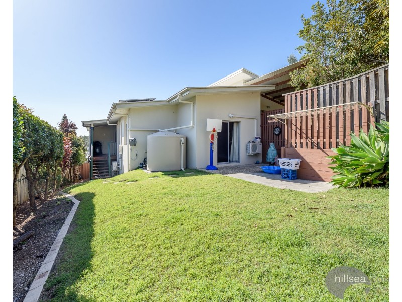 2/8 Bushland Place, Maudsland QLD 4210