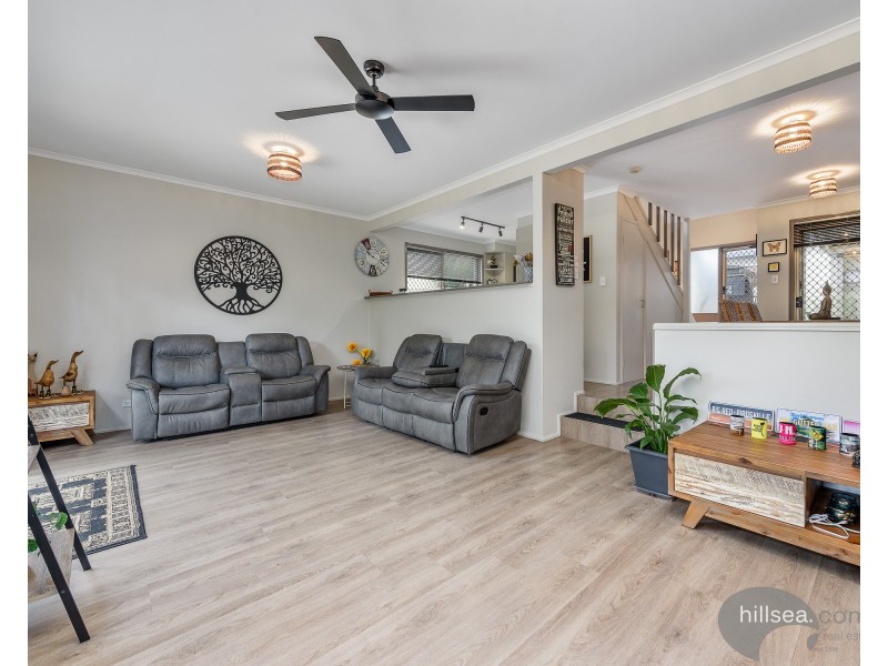 4/30 Stretton Drive, Helensvale QLD 4212