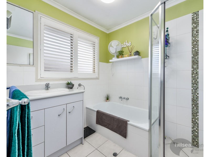 4/30 Stretton Drive, Helensvale QLD 4212