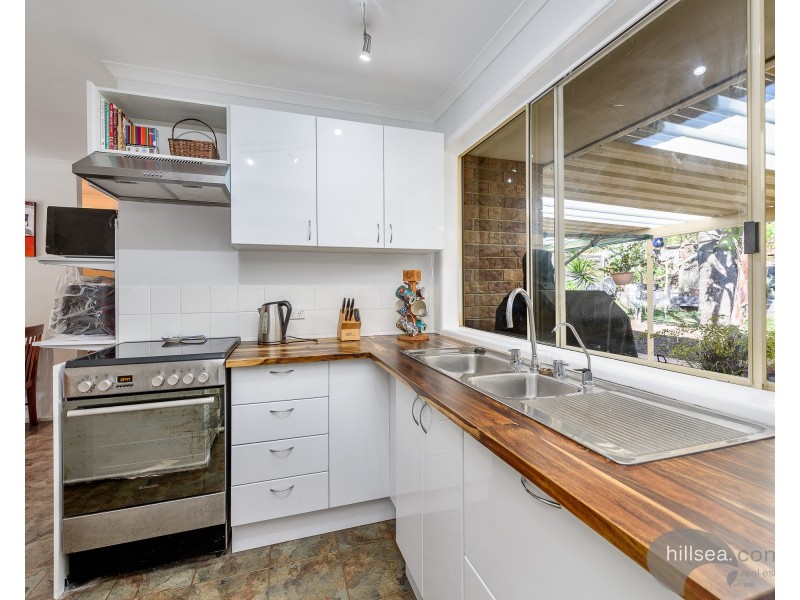 8/8-12 Village Way, Oxenford QLD 4210