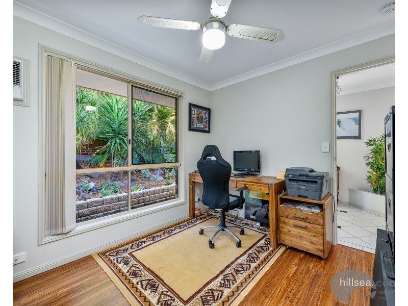 10 Mona Court, Oxenford QLD 4210