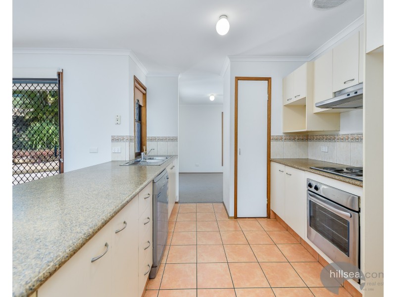 14 Robe Court, Helensvale QLD 4212