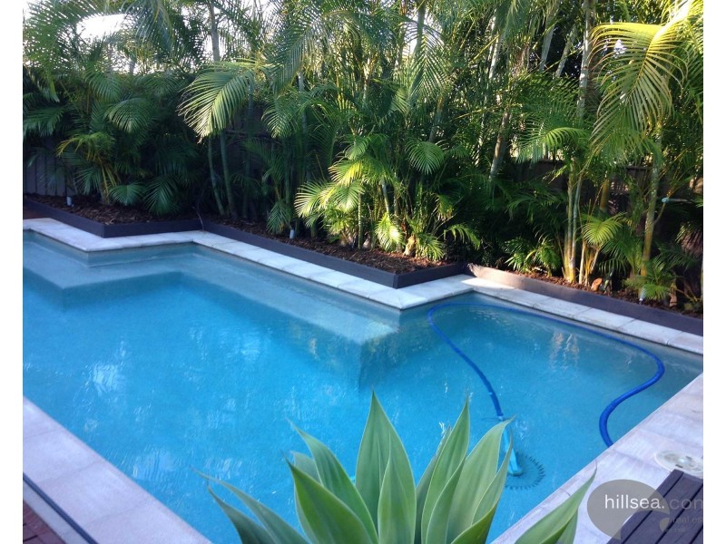 15 Western Way, Oxenford QLD 4210