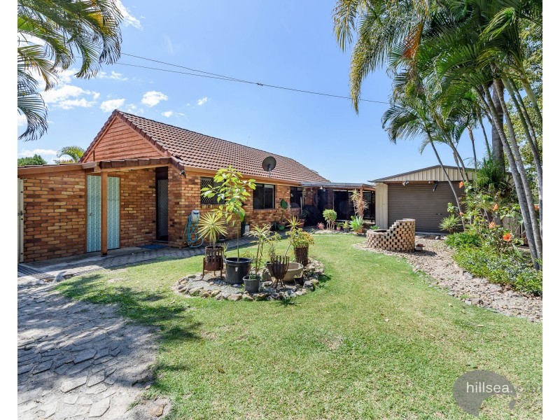 4 Brookton Court, Helensvale QLD 4212