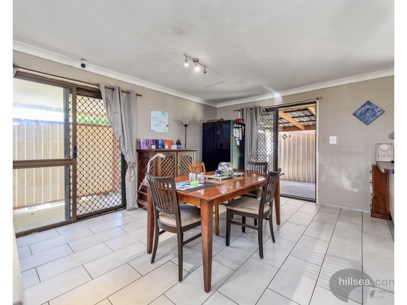 4 Brookton Court, Helensvale QLD 4212
