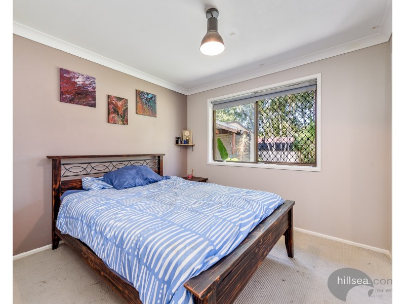 4 Brookton Court, Helensvale QLD 4212