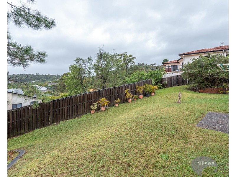 4 Mitaro Rise, Pacific Pines QLD 4211
